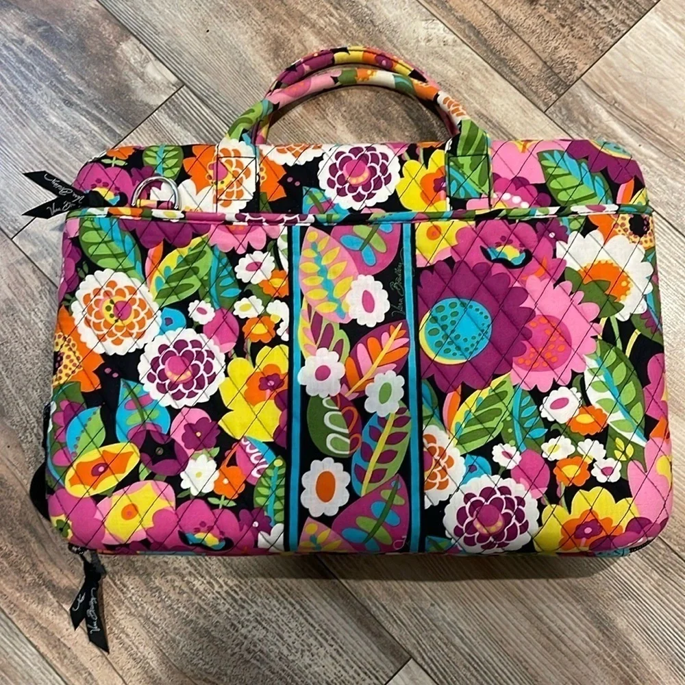 Vera Bradley Va Va Bloom Quilted Tablet Laptop Sleeve Zipper Case Bag Retired